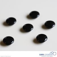 Set da 6 magneti tondi di colore nero. 20 mm.