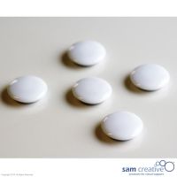 Set da 5 magneti tondi di colore bianco. 30 mm.